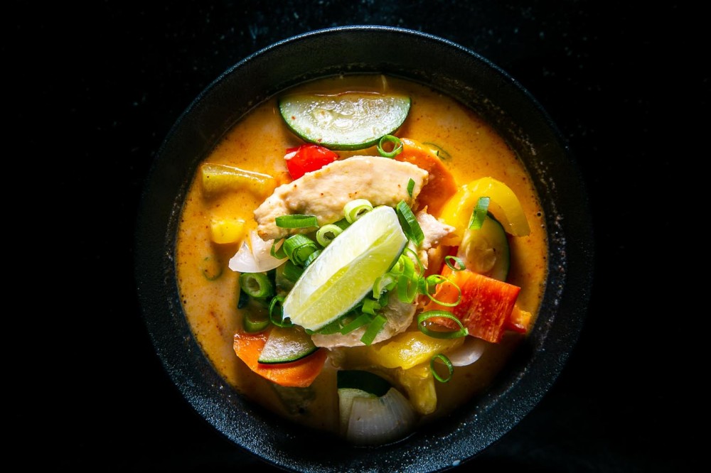 CURRY ROUGE AU LÉGUMES/ RED CURRY w/VEGGIES